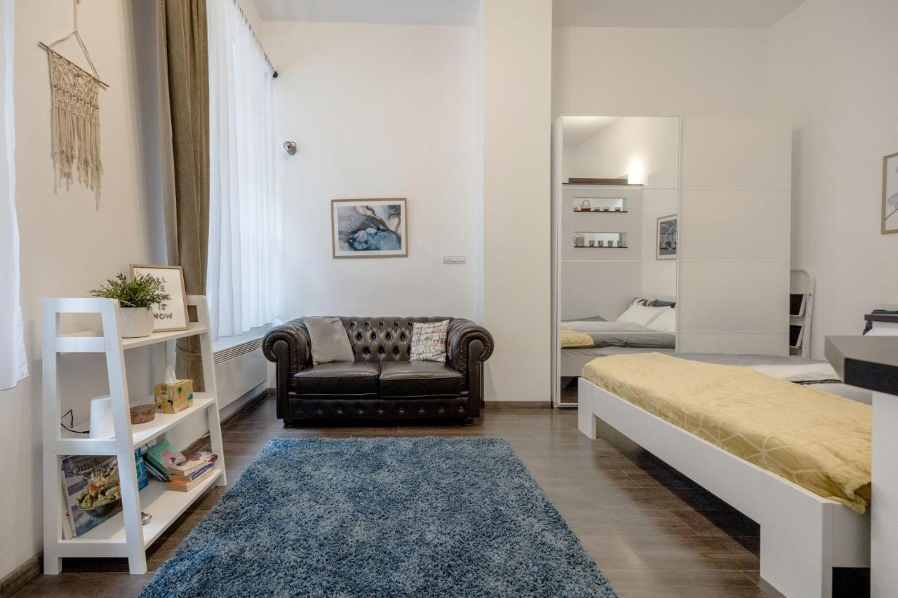 Stylish Downtown Studio Budapest Kültér fotó